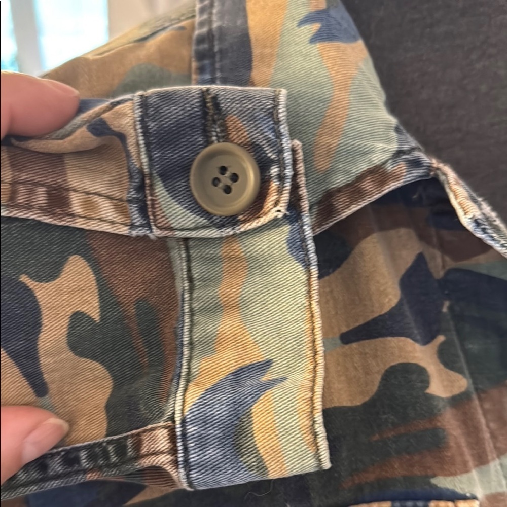 Topshop Women’s Camo Cropped Denim Jacket. Cotton. Size 4. - Picture 4 of 12